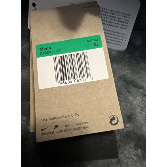 XL Nike Men’s Grey Forward Shorts Tech Pack Cool Gray Style DX0201-077 Sample - Picture 2 of 11